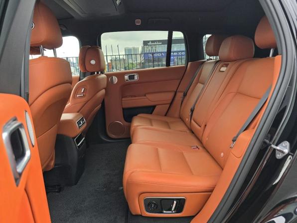 Li Auto (Lixiang) L7 I с пробегом 2023 года, цена 5 999 000 рублей, 40934 км, внедорожник, Автокод Объявления