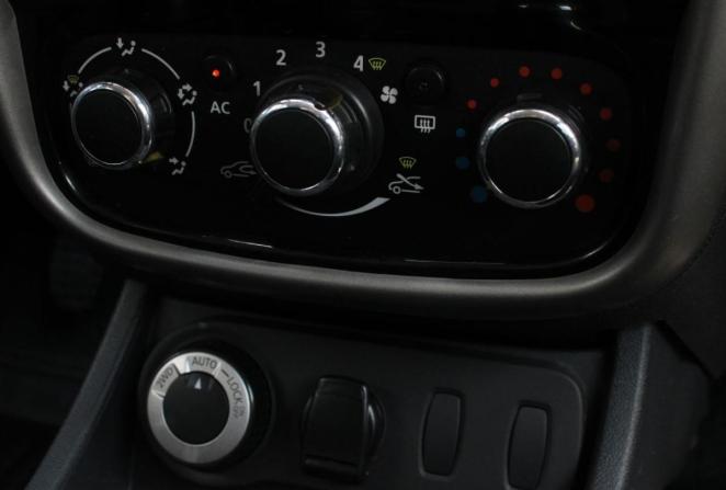 Renault Duster I с пробегом 2015 года, цена 1 130 000 рублей, 143209 км, внедорожник, Автокод Объявления