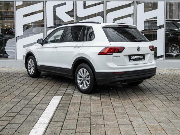 Volkswagen Tiguan II с пробегом 2020 года, цена 2 325 700 рублей, 140028 км, внедорожник, Автокод Объявления