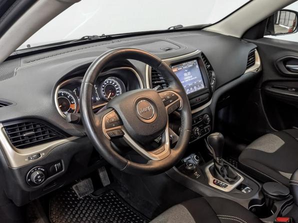 Jeep Cherokee V (KL) с пробегом 2014 года, цена 1 830 000 рублей, 113676 км, внедорожник, Автокод Объявления
