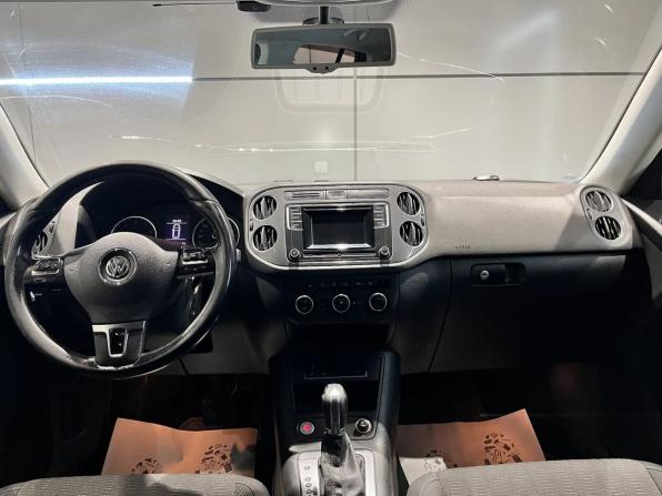 Volkswagen Tiguan I Рестайлинг с пробегом 2015 года, цена 1 370 000 рублей, 255000 км, внедорожник, Автокод Объявления