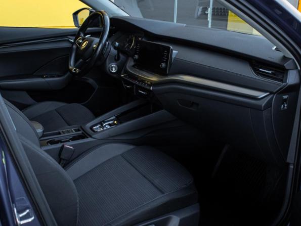Skoda Octavia IV (A8) с пробегом 2021 года, цена 1 299 999 рублей, 267025 км, лифтбек, Автокод Объявления
