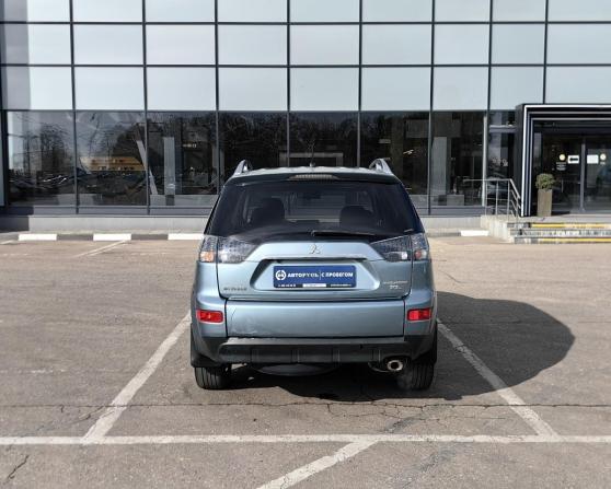 Mitsubishi Outlander II с пробегом 2008 года, цена 675 000 рублей, 258225 км, внедорожник, Автокод Объявления
