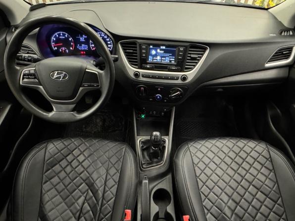 Hyundai Solaris II с пробегом 2019 года, цена 714 999 рублей, 305000 км, седан, Автокод Объявления