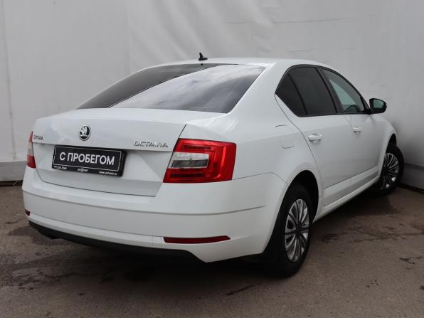 Skoda Octavia III (A7) Рестайлинг с пробегом 2020 года, цена 1 299 000 рублей, 184590 км, лифтбек, Автокод Объявления
