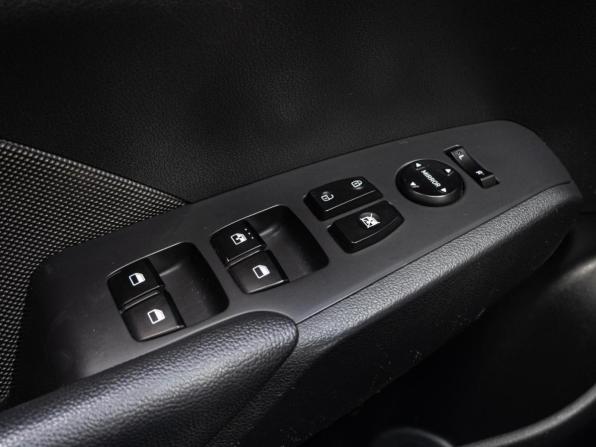 Hyundai Solaris II с пробегом 2018 года, цена 1 535 000 рублей, 91165 км, седан, Автокод Объявления