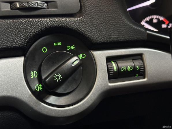 Skoda Octavia II (A5) Рестайлинг с пробегом 2013 года, цена 1 035 000 рублей, 167610 км, лифтбек, Автокод Объявления