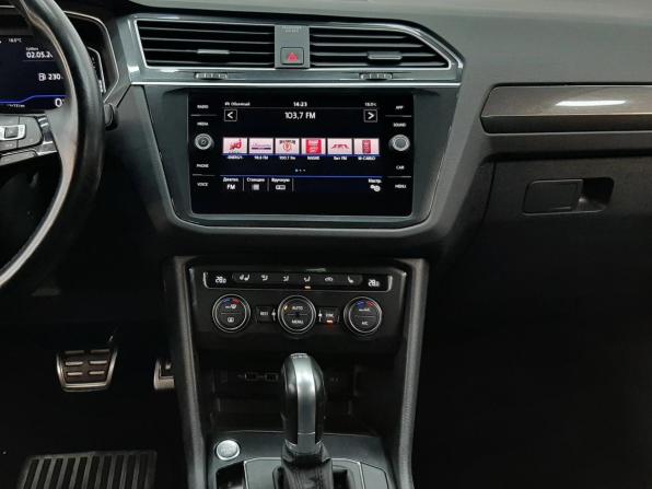 Volkswagen Tiguan II с пробегом 2019 года, цена 2 789 000 рублей, 134730 км, внедорожник, Автокод Объявления