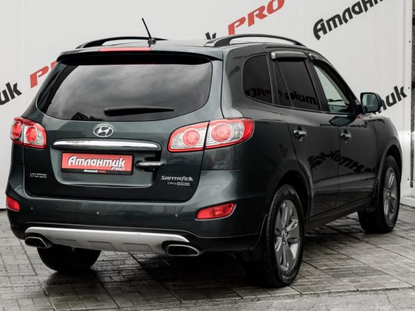 Hyundai Santa Fe II Рестайлинг с пробегом 2012 года, цена 1 350 000 рублей, 237158 км, внедорожник, Автокод Объявления