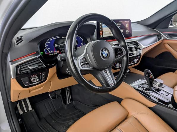 BMW 5 серии VII (G30/G31/G38) Рестайлинг с пробегом 2021 года, цена 5 330 000 рублей, 52720 км, седан, Автокод Объявления