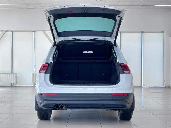 Volkswagen Tiguan II с пробегом 2019 года, цена 2 200 000 рублей, 111047 км, внедорожник, Автокод Объявления