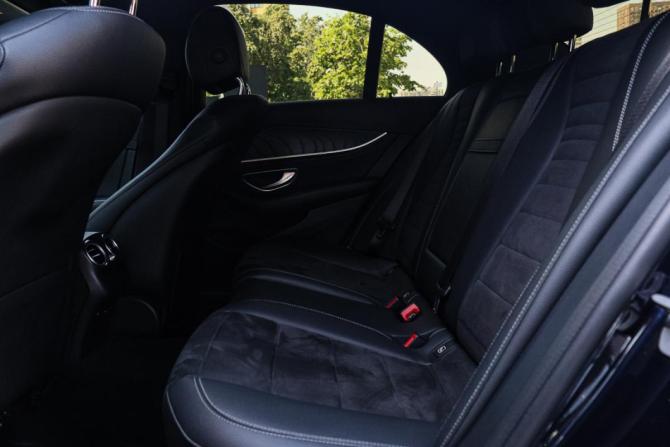 Mercedes-Benz E-Класс V (W213 S213 C238) Рестайлинг с пробегом 2021 года, цена 4 449 000 рублей, 145928 км, седан, Автокод Объявления