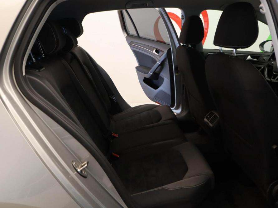 Volkswagen Golf VII Москва  - изображение 23