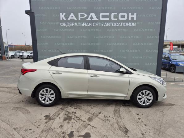 Hyundai Solaris II с пробегом 2018 года, цена 1 150 000 рублей, 209763 км, седан, Автокод Объявления