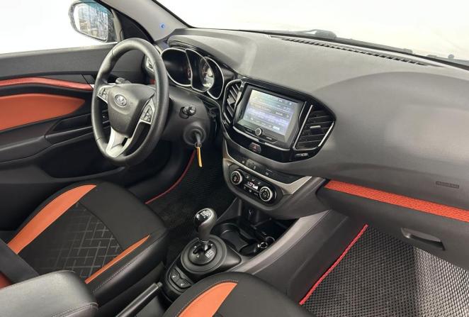 Lada (ВАЗ) Vesta I с пробегом 2018 года, цена 935 000 рублей, 101908 км, универсал, Автокод Объявления
