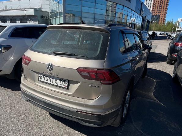 Volkswagen Tiguan II Рестайлинг с пробегом 2021 года, цена 3 449 000 рублей, 74262 км, внедорожник, Автокод Объявления