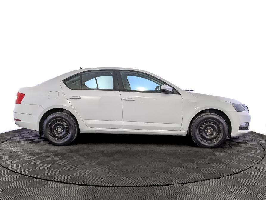 Skoda Octavia III (A7) Рестайлинг Москва  - изображение 4
