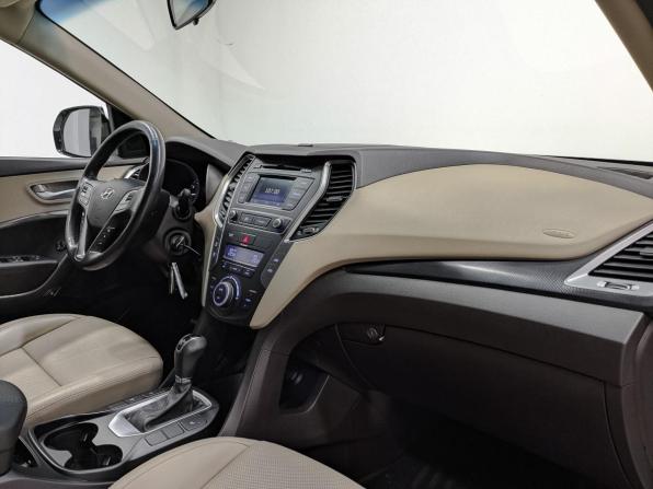 Hyundai Santa Fe III Рестайлинг с пробегом 2016 года, цена 1 840 000 рублей, 172281 км, внедорожник, Автокод Объявления