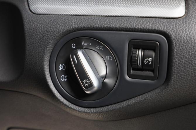 Volkswagen Sharan II с пробегом 2013 года, цена 1 399 000 рублей, 90000 км, минивэн, Автокод Объявления