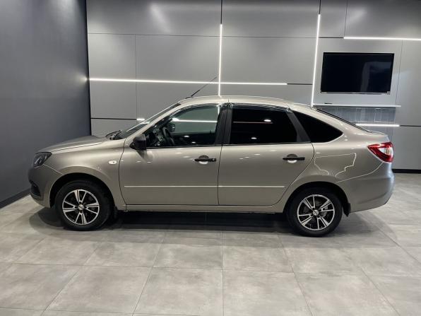 Lada (ВАЗ) Granta I Рестайлинг с пробегом 2020 года, цена 560 000 рублей, 72600 км, лифтбек, Автокод Объявления