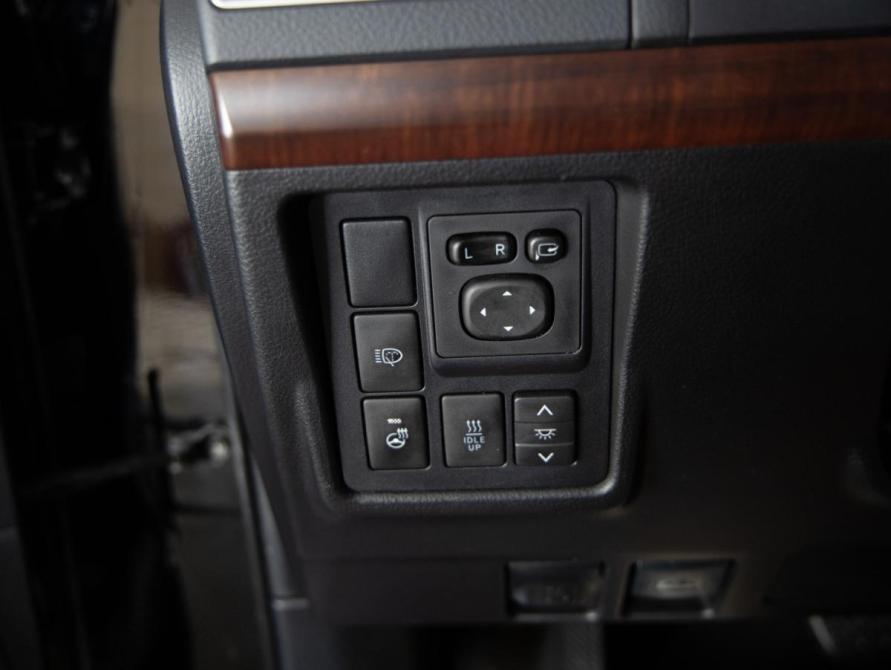 Toyota Land Cruiser Prado 150 Series Рестайлинг 1 Санкт-Петербург  - изображение 20