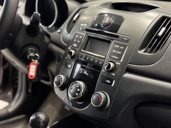 Kia Cerato II с пробегом 2011 года, цена 849 000 рублей, 258000 км, седан, Автокод Объявления