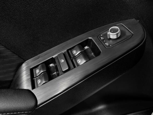 Haval Jolion I Рестайлинг с пробегом 2024 года, цена 2 249 000 рублей, 33751 км, внедорожник, Автокод Объявления
