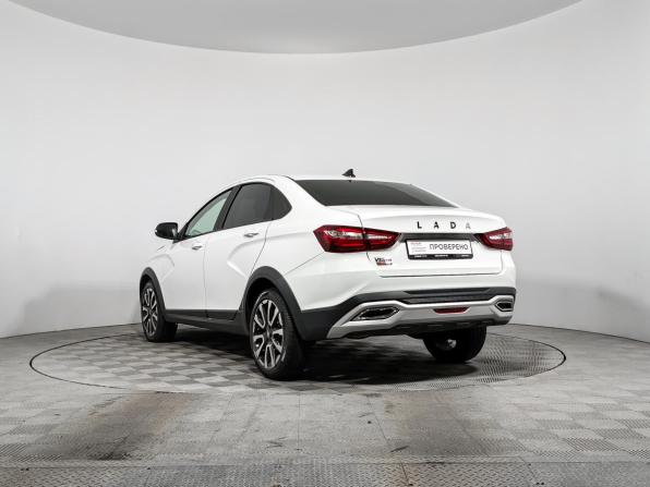 Lada (ВАЗ) Vesta I Рестайлинг (NG) с пробегом 2023 года, цена 1 425 000 рублей, 4450 км, седан, Автокод Объявления