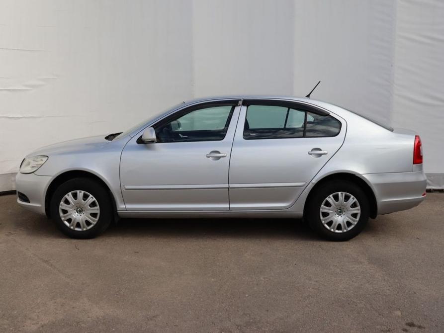 Skoda Octavia II (A5) Рестайлинг Москва  - изображение 8