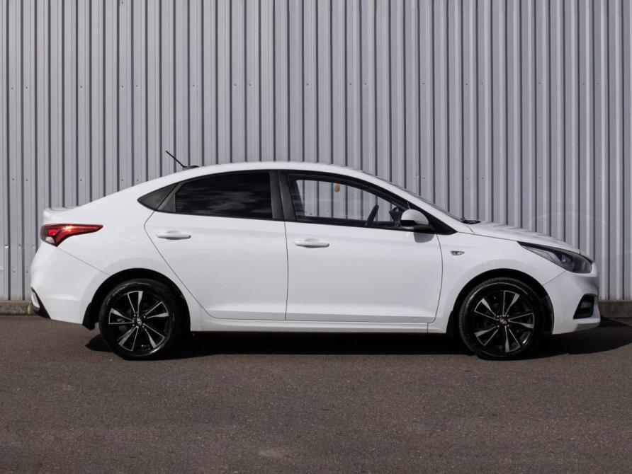 Hyundai Solaris II Сочи  - изображение 5