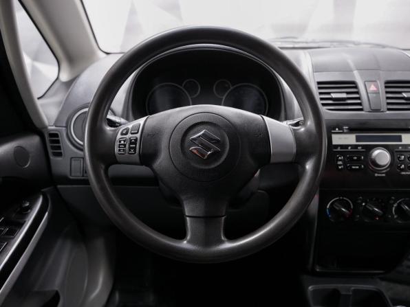 Suzuki SX4 I (Classic) Рестайлинг с пробегом 2010 года, цена 650 000 рублей, 215000 км, хэтчбек, Автокод Объявления