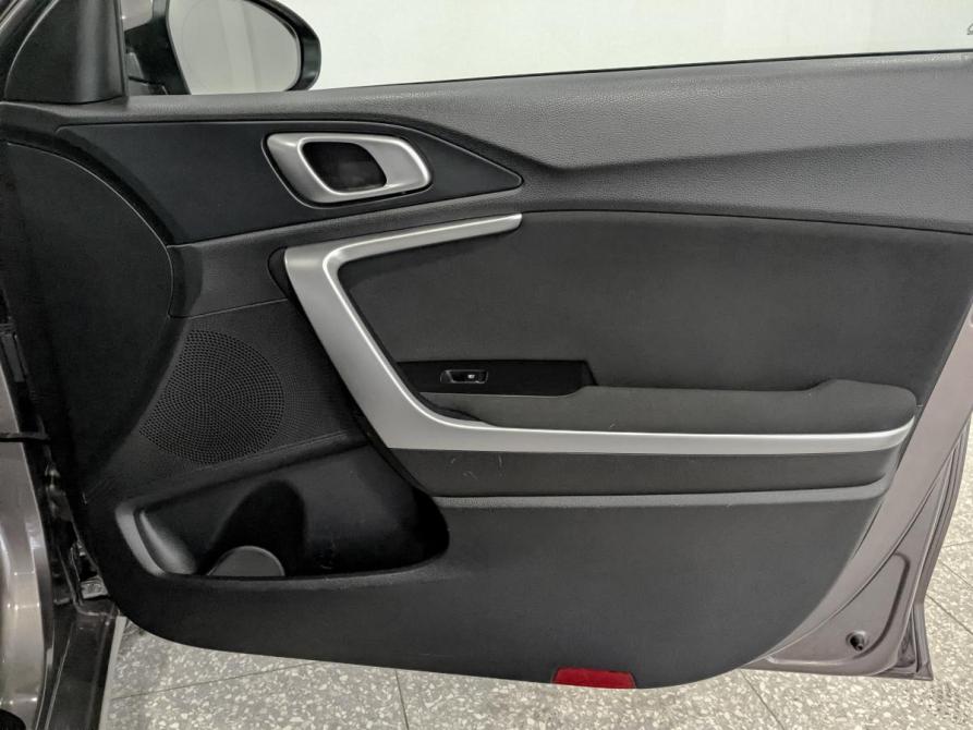 Kia Ceed III Москва  - изображение 23