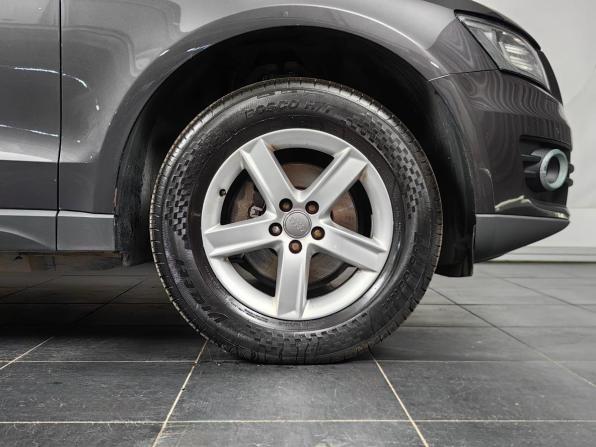 Audi Q5 I (8R) с пробегом 2010 года, цена 1 360 000 рублей, 152418 км, внедорожник, Автокод Объявления