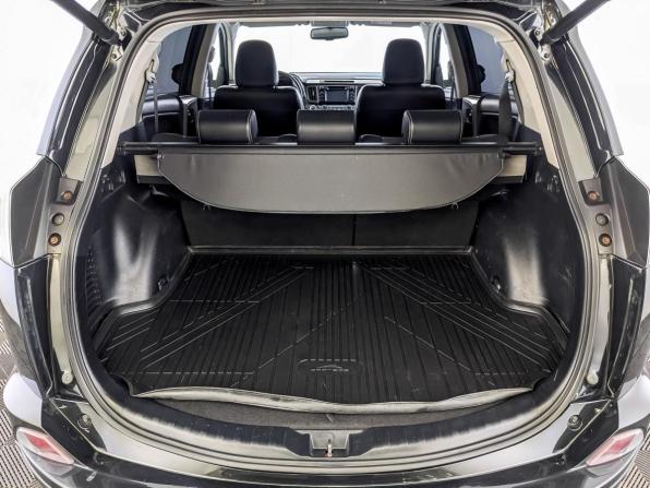 Toyota RAV4 IV (XA40) с пробегом 2015 года, цена 2 095 000 рублей, 199307 км, внедорожник, Автокод Объявления
