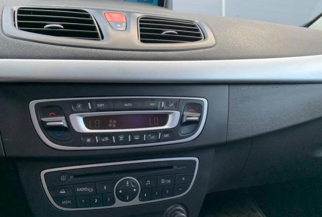 Renault Fluence I с пробегом 2011 года, цена 480 000 рублей, 209841 км, седан, Автокод Объявления
