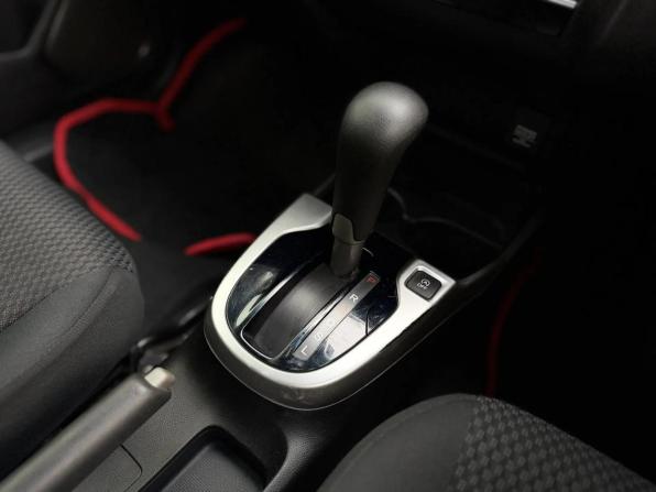 Honda Fit III Рестайлинг с пробегом 2018 года, цена 1 099 000 рублей, 157153 км, хэтчбек, Автокод Объявления