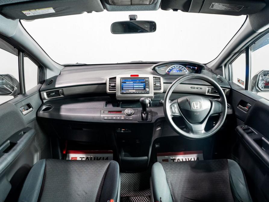 Honda Freed I Чита  - изображение 7
