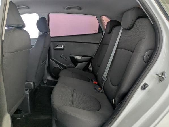 Kia Rio III Рестайлинг с пробегом 2015 года, цена 1 220 000 рублей, 86989 км, хэтчбек, Автокод Объявления