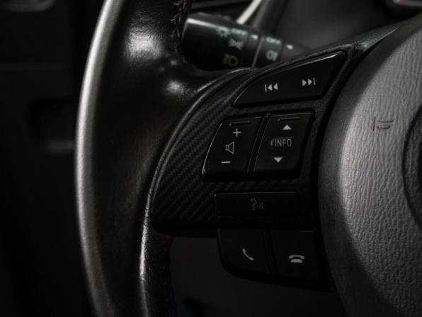Mazda 3 III (BM) с пробегом 2014 года, цена 1 319 000 рублей, 137988 км, седан, Автокод Объявления