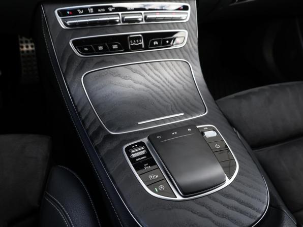 Mercedes-Benz E-Класс V (W213 S213 C238) Рестайлинг с пробегом 2020 года, цена 3 798 000 рублей, 108175 км, седан, Автокод Объявления