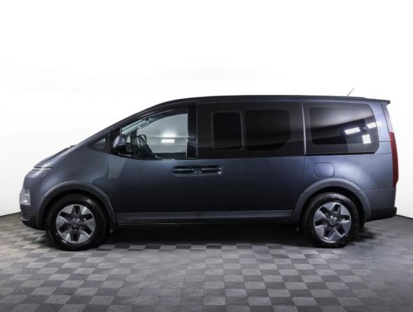 Hyundai Staria I с пробегом 2021 года, цена 4 990 000 рублей, 37900 км, минивэн, Автокод Объявления