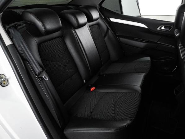 Citroen C4 II Рестайлинг с пробегом 2019 года, цена 1 397 000 рублей, 32127 км, седан, Автокод Объявления