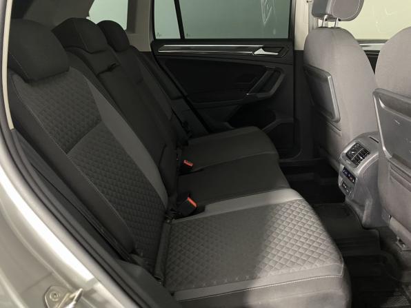 Volkswagen Tiguan II с пробегом 2018 года, цена 2 399 000 рублей, 150537 км, внедорожник, Автокод Объявления