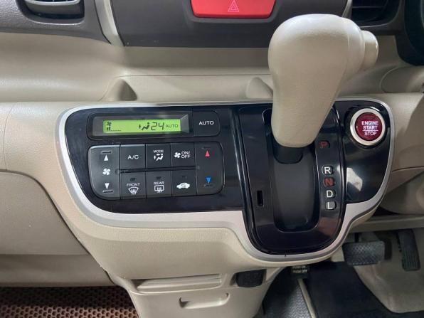 Honda N-BOX I с пробегом 2012 года, цена 570 000 рублей, 111881 км, минивэн, Автокод Объявления