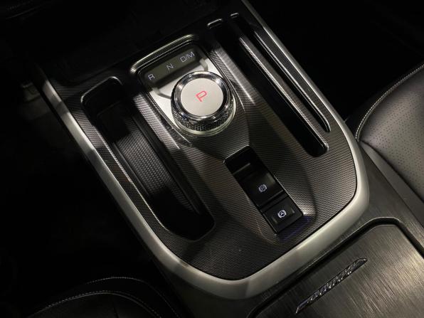 Haval Jolion I Рестайлинг с пробегом 2025 года, цена 2 450 000 рублей, 8987 км, внедорожник, Автокод Объявления