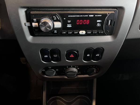 Renault Logan I Рестайлинг с пробегом 2010 года, цена 370 000 рублей, 290340 км, седан, Автокод Объявления