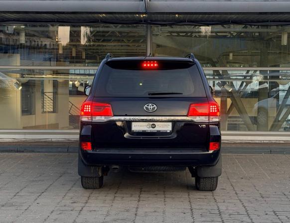 Toyota Land Cruiser 200 Series Рестайлинг 2 с пробегом 2020 года, цена 4 999 000 рублей, 471953 км, внедорожник, Автокод Объявления