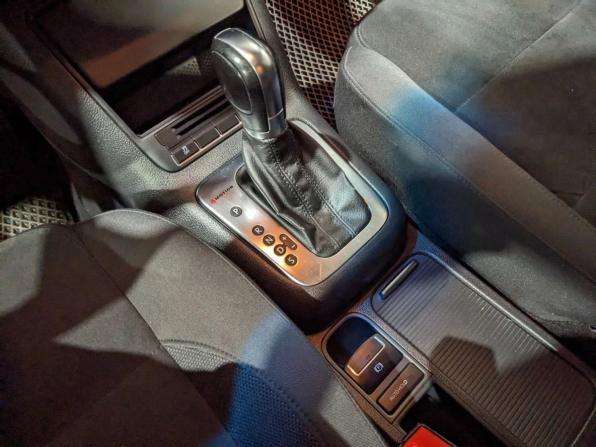 Volkswagen Tiguan I Рестайлинг с пробегом 2012 года, цена 1 095 000 рублей, 279700 км, внедорожник, Автокод Объявления