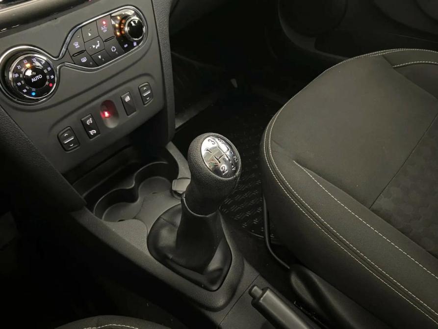 Renault Logan II Рестайлинг Псков  - изображение 15