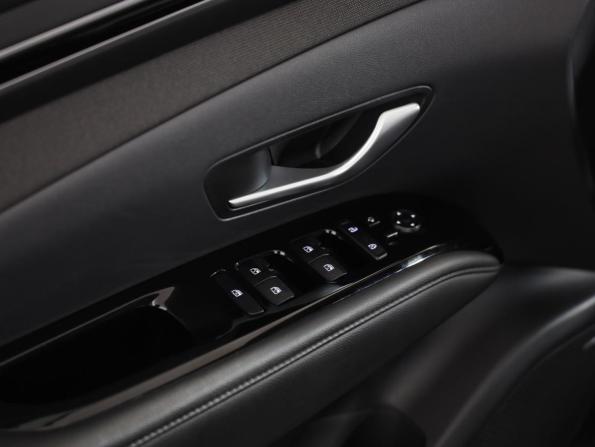 Hyundai Tucson IV с пробегом 2022 года, цена 3 299 000 рублей, 46777 км, внедорожник, Автокод Объявления